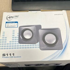 Arctic portable USB Speakers - New